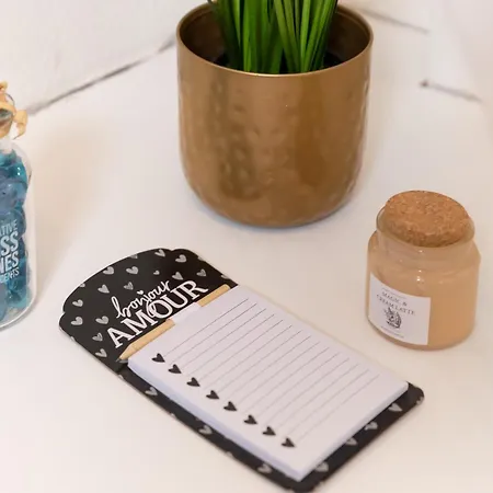 Le Nid Urbain - Stationnement Dispo - A 2 Pas De Paris Arcueil